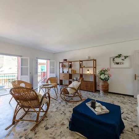 Joivy Spacious 2 Bedroom Apt With Terrace At The Heart Of The Vernazza Eksteriør bilde